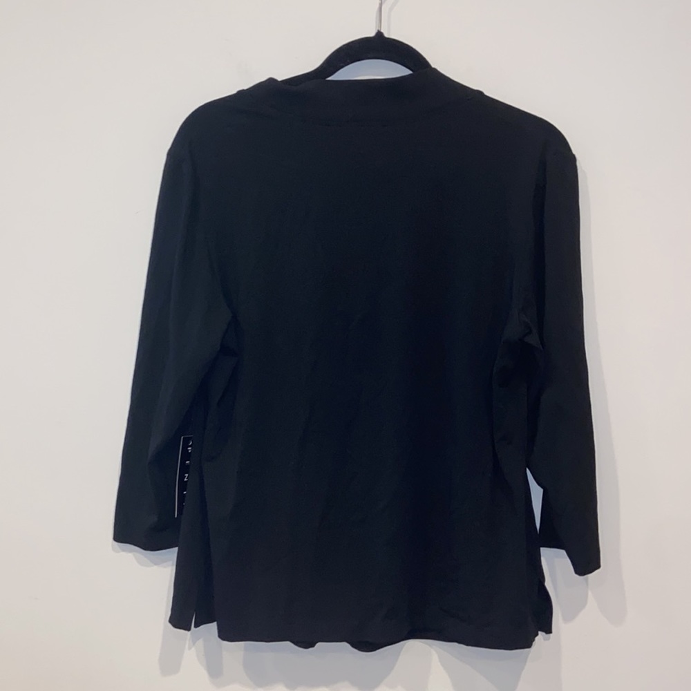 Black Top - Picture 6 of 7